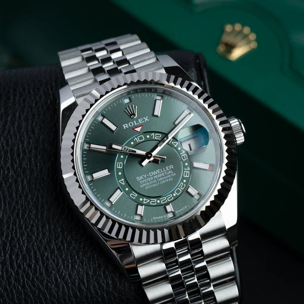 Automatic Rolex Sky-Dweller Green Dial 42mm